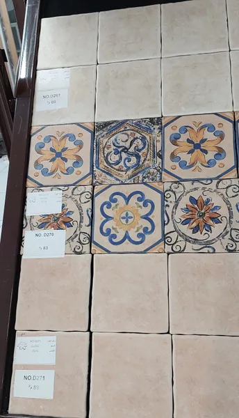 חיפוי קרמיקה ספרדית ⁦15×15⁩ D261