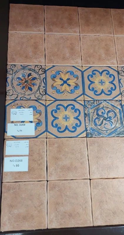 D268 חיפוי קרמיקה ספרדית ⁦15×15⁩, המוצר
