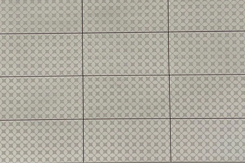 D589 Spanish ceramic walls 10×20, Product